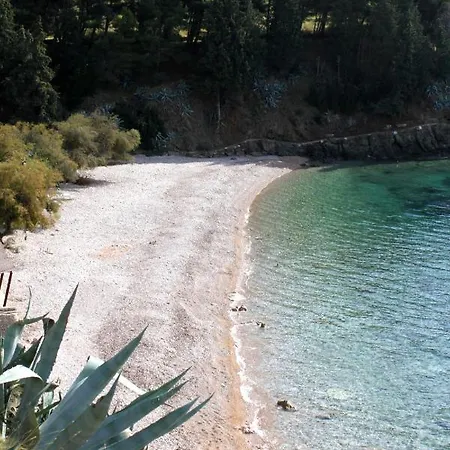 By The Sea Komiza, Vis - 15789 *